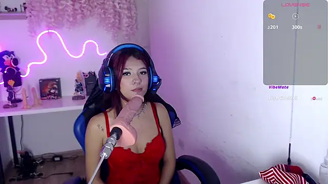 lilith goddesqs online show from October 15, 4:37 am