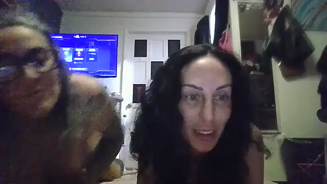 inkdmagz online show from June 14, 11:49 pm