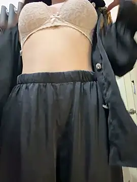 Quynhbabysexy online show from July 6, 3:03 pm