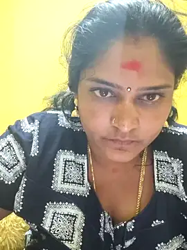 Snapshot of navyasree143 chatting on October 18, 1:52 am navyasree143 online show from October 18, 1:52 am