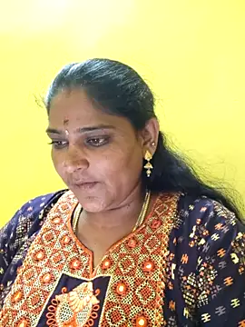 Snapshot of navyasree143 chatting on September 25, 4:06 pm navyasree143 online show from September 25, 4:06 pm