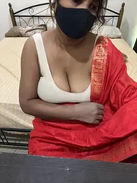 Snapshot of prernasingh2025 chatting on October 5, 6:07 am prernasingh2025 online show from October 5, 6:07 am
