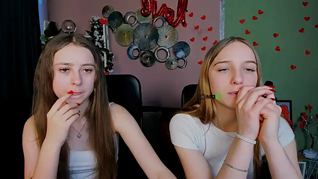 rebecca smile online show from February 18, 1:32 pm