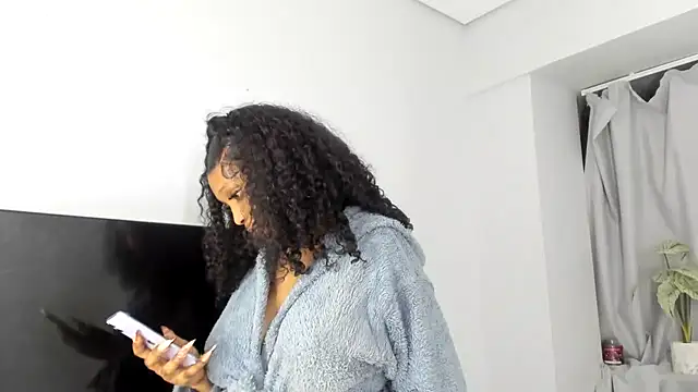 ConnieSmall24 online show from November 6, 12:05 am