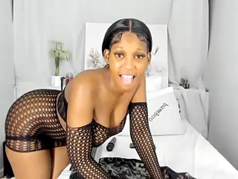 ConnieSmall24 online show from September 29, 10:59 pm