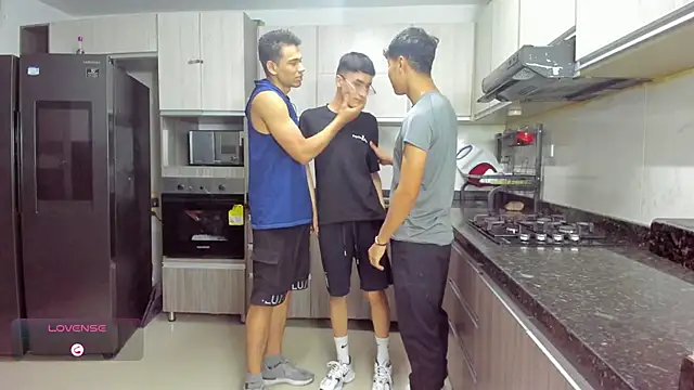 Crazyboys hot online show from September 28, 11:21 pm