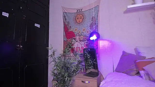 Violeta dh online show from December 19, 1:14 pm