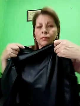 Snapshot of VANESSA__01 chatting on October 15, 7:38 pm VANESSA 01 online show from October 15, 7:38 pm