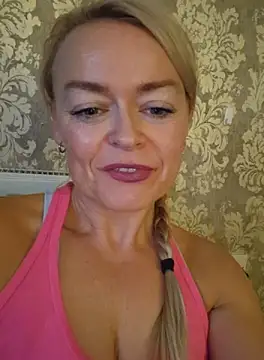 Snapshot of demidelightfulxx chatting on September 27, 4:47 pm demidelightfulxx online show from September 27, 4:47 pm