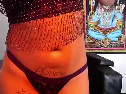 Snapshot of Lilitth_rose chatting on September 29, 2:33 pm Lilitth rose online show from September 29, 2:33 pm