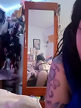 pinklajokr online show from March 10, 12:20 pm