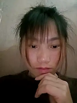 min-xinh online show from March 5, 8:32 am