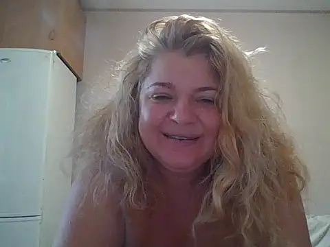 HurricaneCathrine online show from October 12, 12:07 pm