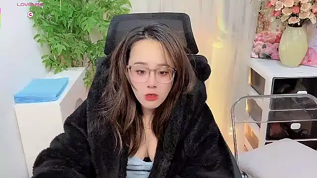 NEWONETO online show from December 13, 8:26 pm