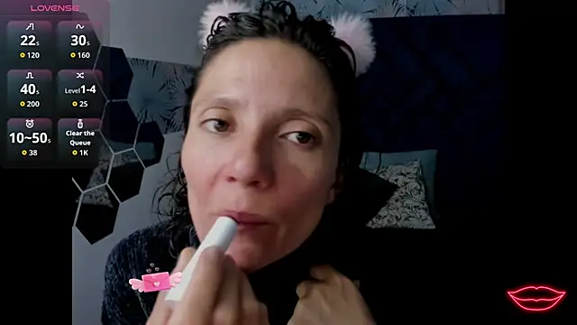 Valery More   online show from January 17, 1:18 pm