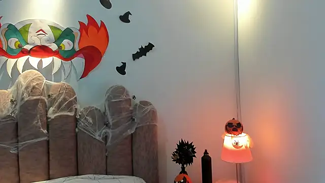 Daisy93  online show from October 15, 12:19 pm