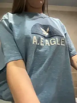 Miia Millerr online show from November 29, 5:00 am