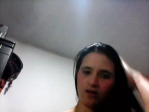 Snapshot of KatiaSmile chatting on October 5, 2:33 pm KatiaSmile online show from October 5, 2:33 pm