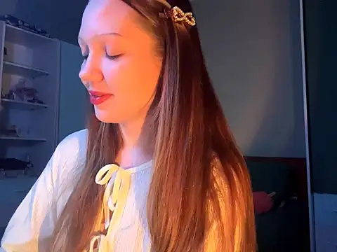 Snapshot of EmiIyKitty chatting on October 12, 8:00 pm EmiIyKitty online show from October 12, 8:00 pm