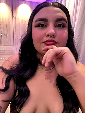Mianoire  online show from October 3, 4:39 am