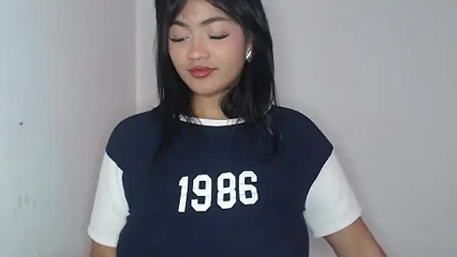 who is milyxx online show from November 18, 1:01 pm