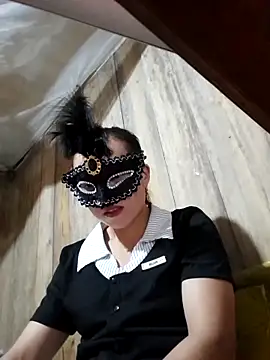 Snapshot of Tuyet_xx chatting on October 1, 1:49 pm Tuyet xx online show from October 1, 1:49 pm