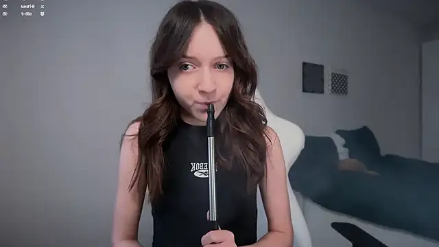 monnymoon online show from November 11, 8:22 am