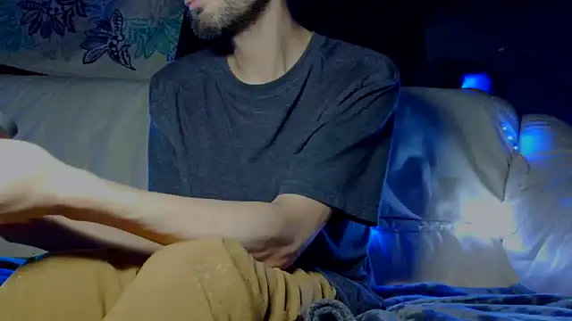 highinhtxx online show from July 29, 2:11 am