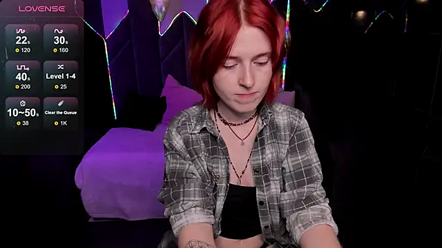 Snapshot of Freirenee chatting on October 19, 2:52 pm Freirenee online show from October 19, 2:52 pm