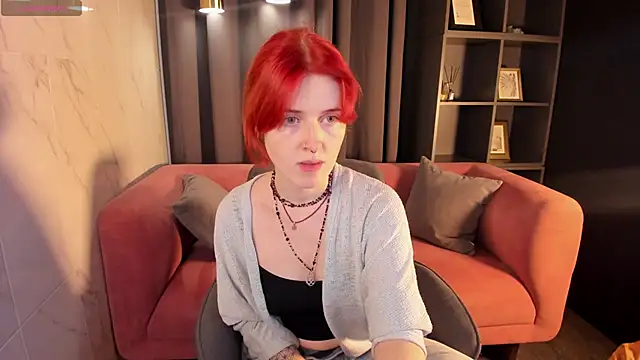 Snapshot of Freirenee chatting on October 10, 1:38 pm Freirenee online show from October 10, 1:38 pm