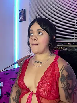 Sussyroxxx online show from April 19, 1:49 am