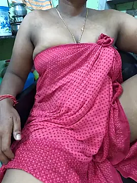 Snapshot of Tamilselviroja- chatting on October 5, 4:23 pm Tamilselviroja- online show from October 5, 4:23 pm