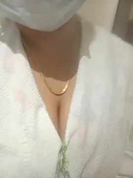 Mallu Meghna nair  online show from October 20, 6:00 pm