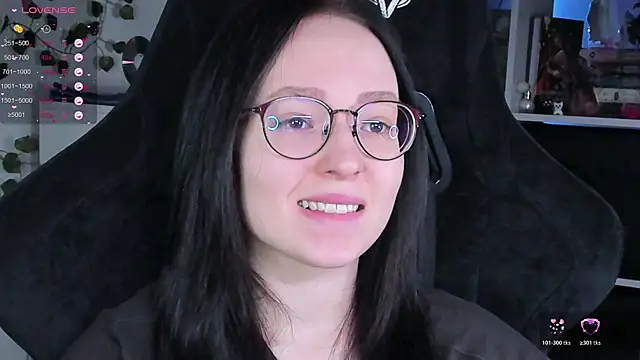 power robynn online show from November 10, 4:35 pm