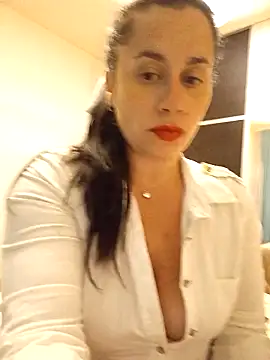 Amarteverdaderamente online show from December 19, 1:10 am