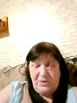 Apeesynka55211 online show from February 10, 9:18 pm