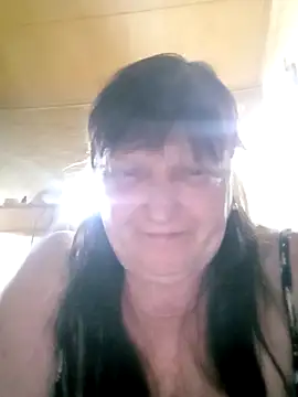 Apeesynka55211 online show from April 5, 4:50 pm