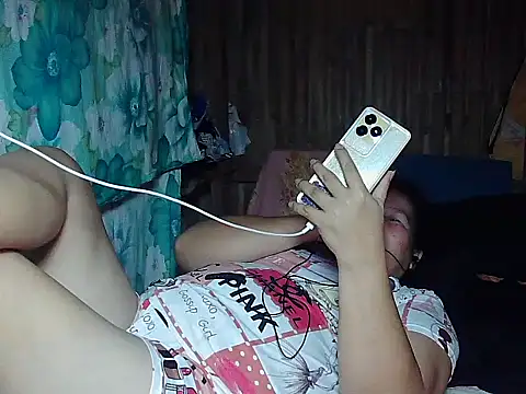 milagrose rose online show from May 13, 11:16 am