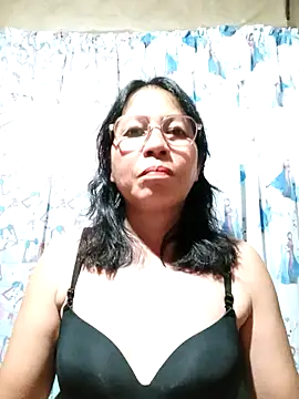 Snapshot of hot_abe chatting on October 17, 3:32 am hot abe online show from October 17, 3:32 am