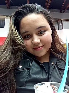 AnikaMendes online show from October 4, 6:23 pm