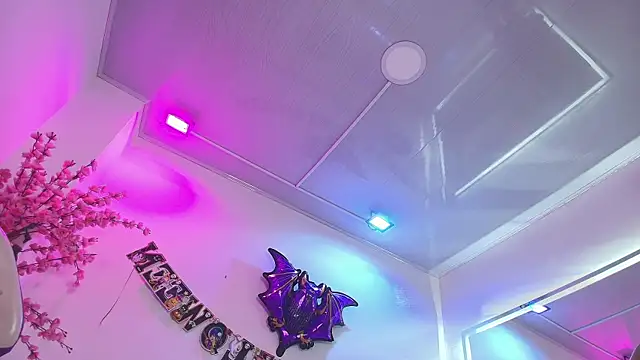 Gabriela milani online show from November 1, 12:09 pm