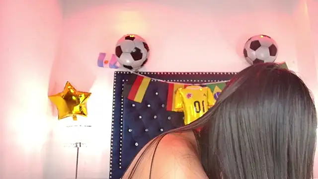 Gabriela milani online show from June 24, 7:13 pm