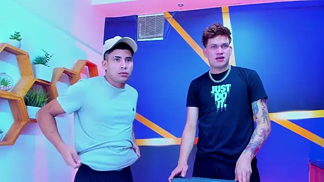 The Boy King online show from October 11, 1:25 pm