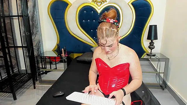 Snapshot of SheylaSinclair chatting on October 13, 2:09 pm SheylaSinclair online show from October 13, 2:09 pm