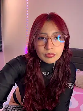 saramooon online show from December 4, 1:46 pm