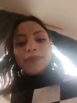 lizethavila online show from March 7, 10:39 pm