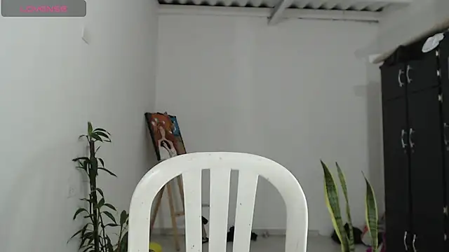 Lia Carter  online show from April 9, 5:21 am