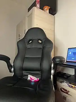 Miichii online show from March 5, 2:29 am