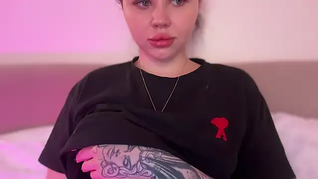 AlmaryKim online show from February 11, 5:42 am