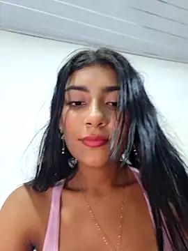 Sweed-virgin-pussy online show from June 8, 1:50 am